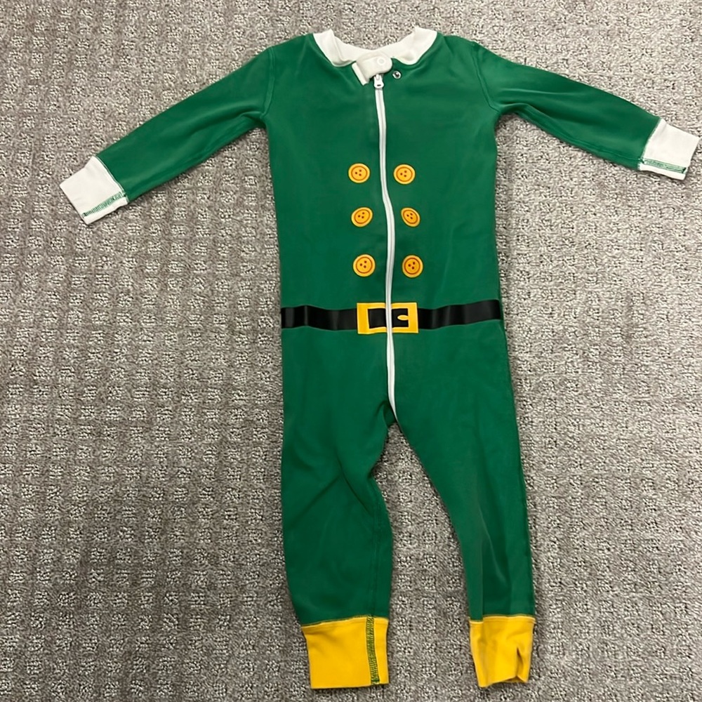 Hanna Andersson Elf Jammies, 2T, very good condition